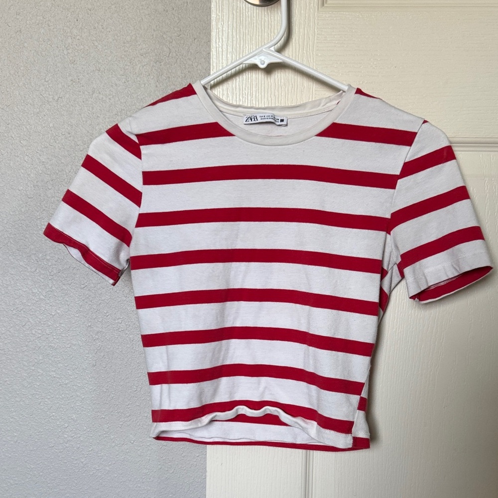 Zara Short Sleeve Red and White Striped Tee